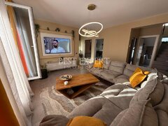 Casa tip duplex eleganta si complet utilata, confort, rafinament si liniste